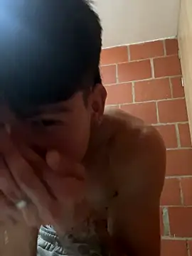 Snapshot of Handsome_boys69 chatting on November 29, 2025, 12:46 am Handsome boys69 online show from November 29, 2025, 12:46 am