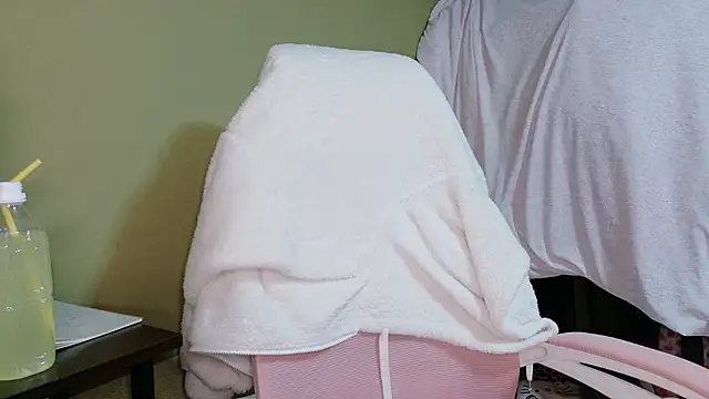 miyu0003 online show from April 6, 2026, 12:39 pm