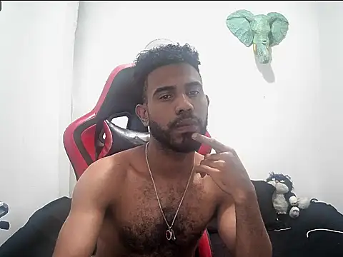 alberthot11 online show from November 23, 2025, 8:25 am