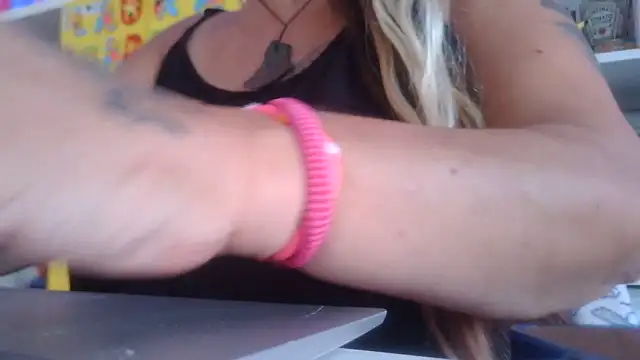 Snapshot of EheMilf_Frankfurt chatting on June 6, 2026, 2:22 pm EheMilf Frankfurt online show from June 6, 2026, 2:22 pm