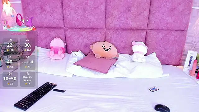 NathalieRoss1 online show from March 27, 2026, 6:08 am