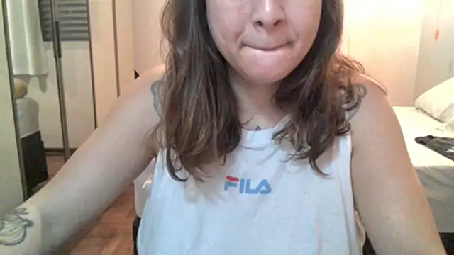 xxxluana online show from March 12, 2026, 10:05 pm