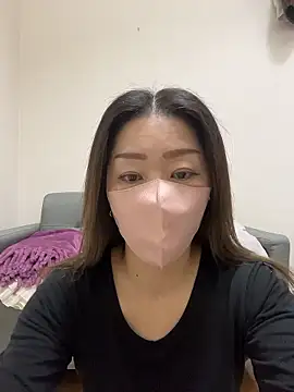 Snapshot of ---AN--- chatting on January 14, 2026, 12:38 am ---AN--- online show from January 14, 2026, 12:38 am