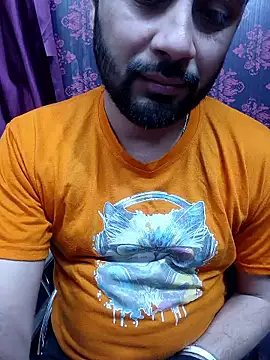 Cute Lucky online show from January 18, 2026, 11:47 am