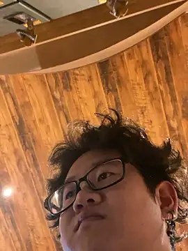 Snapshot of URORI0407 chatting on November 28, 2025, 2:25 am URORI0407 online show from November 28, 2025, 2:25 am