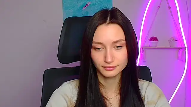 Stella XO online show from April 3, 2026, 5:27 am