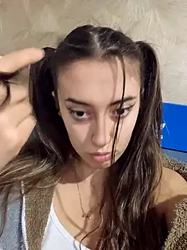 Virggin Squirt online show from November 26, 2025, 4:30 pm