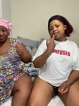 CamilaXXX20 online show from April 15, 2026, 8:09 pm