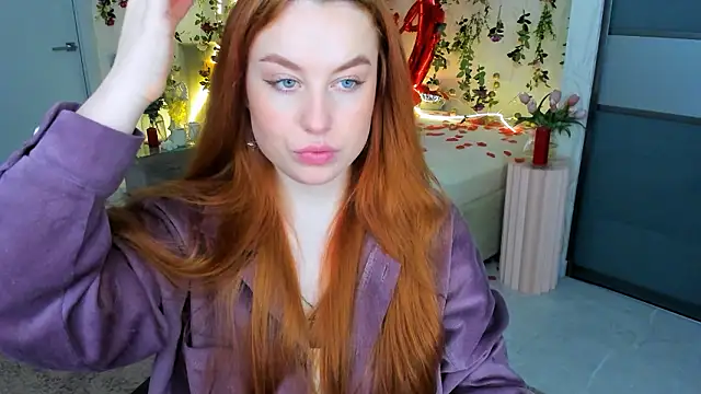 AirySilhouette online show from March 14, 2026, 4:12 pm