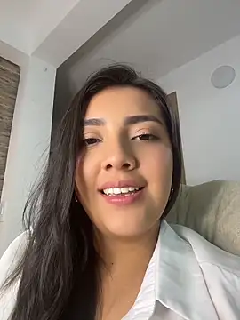 Snapshot of Sammyy_torres chatting on April 15, 2026, 4:52 am Sammyy torres online show from April 15, 2026, 4:52 am