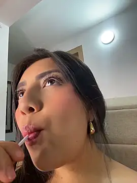 Snapshot of Sammyy_torres chatting on April 17, 2026, 4:48 am Sammyy torres online show from April 17, 2026, 4:48 am