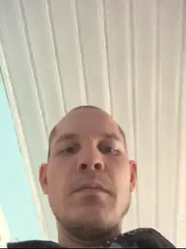 Spielzeugtwink online show from June 15, 2026, 2:08 pm