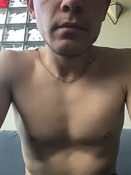 Spielzeugtwink online show from August 2, 2026, 2:48 pm
