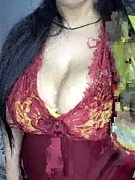 Snapshot of kanzaala chatting on November 19, 2025, 10:32 pm kanzaala online show from November 19, 2025, 10:32 pm