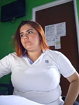 girl redhead bigtits online show from December 1, 2025, 3:33 am