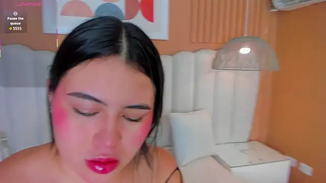 monserrat cutte online show from November 30, 2025, 11:03 am