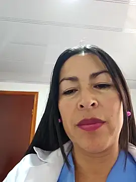 JustSamantha  online show from January 5, 2026, 6:33 pm