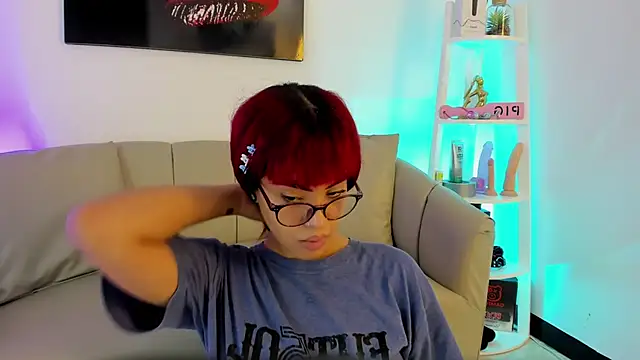 Taylor  Watson online show from February 23, 2026, 7:11 pm