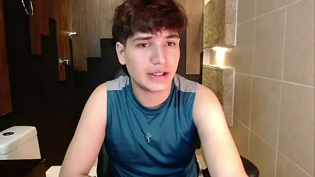 Snapshot of JakeSummer_ chatting on February 10, 2026, 1:15 pm JakeSummer online show from February 10, 2026, 1:15 pm