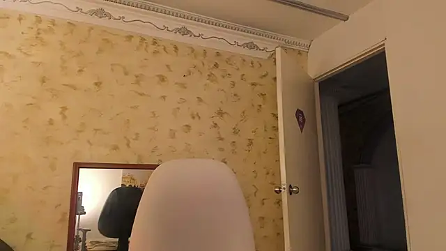 Snapshot of KENIA_DAVIS chatting on December 1, 2025, 3:44 am KENIA DAVIS online show from December 1, 2025, 3:44 am