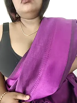 Snapshot of mamtha-tamil chatting on December 21, 2025, 2:57 pm mamtha-tamil online show from December 21, 2025, 2:57 pm