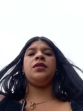 Layla-daring online show from March 28, 2026, 7:46 pm