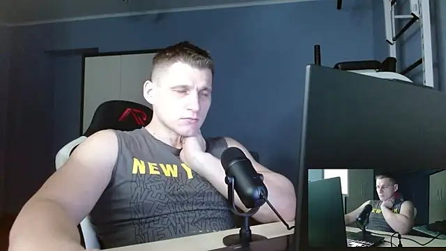 Poliglotjoe1 online show from February 23, 2026, 2:31 am