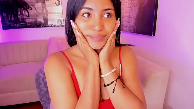 Snapshot of emmyheart7 chatting on February 18, 2026, 4:08 am emmyheart7 online show from February 18, 2026, 4:08 am