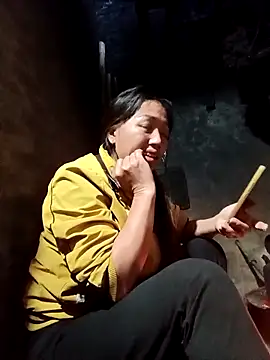 Jelly-squirt online show from December 22, 2025, 12:07 am