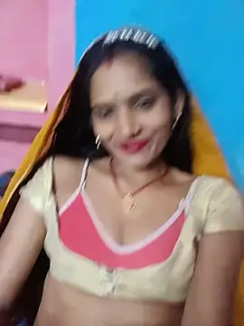 Snapshot of Rt_kinjal chatting on June 9, 2026, 10:10 pm Rt kinjal online show from June 9, 2026, 10:10 pm