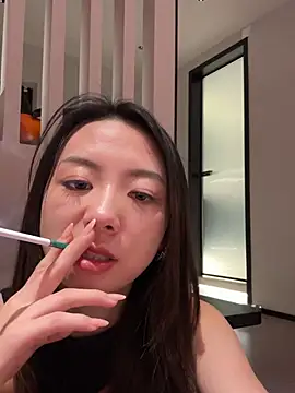 Jinmi125216 online show from April 4, 2026, 8:28 pm