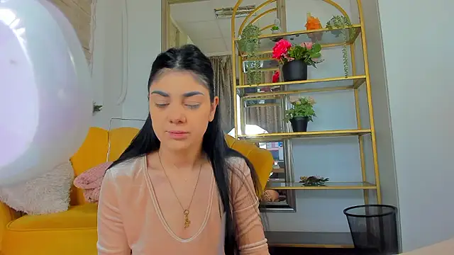 SerennaNoir online show from January 9, 2026, 6:38 am