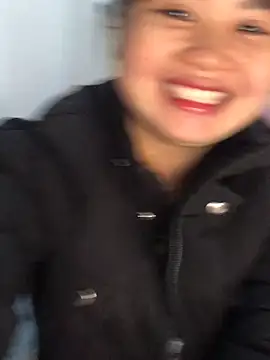 Snapshot of dovia-ba chatting on December 2, 2025, 1:00 am dovia-ba online show from December 2, 2025, 1:00 am