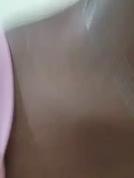 Simran 0011 online show from May 17, 2026, 9:44 pm