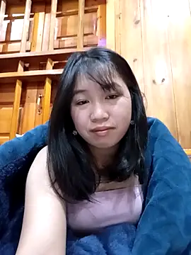 Snapshot of susie_min chatting on November 22, 2025, 11:15 pm susie min online show from November 22, 2025, 11:15 pm