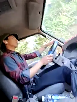 Snapshot of susie_min chatting on November 25, 2025, 8:25 am susie min online show from November 25, 2025, 8:25 am