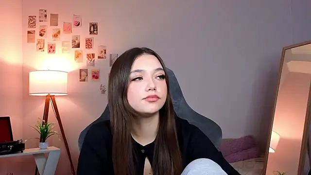 Vexorine online show from February 5, 2026, 5:39 pm