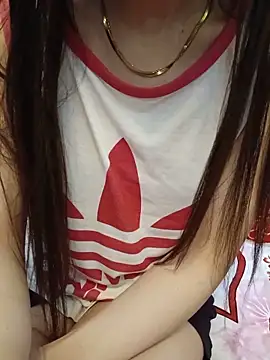 Noraaaax online show from June 10, 2026, 11:31 am