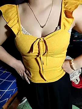 Andreena online show from December 3, 2025, 8:56 am