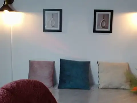 Juliana  lx online show from January 12, 2026, 2:00 pm