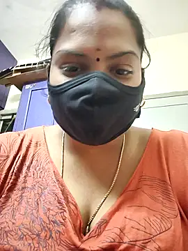 Snapshot of Paru_Tamil_Ponnu chatting on November 20, 2025, 5:56 pm Paru Tamil Ponnu online show from November 20, 2025, 5:56 pm