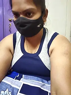 Snapshot of Paru_Tamil_Ponnu chatting on November 24, 2025, 6:02 am Paru Tamil Ponnu online show from November 24, 2025, 6:02 am