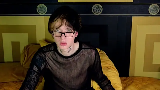 Snapshot of TRAVIS_CLAS chatting on November 22, 2025, 12:31 am TRAVIS CLAS online show from November 22, 2025, 12:31 am