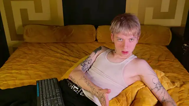 Snapshot of TRAVIS_CLAS chatting on November 30, 2025, 3:21 am TRAVIS CLAS online show from November 30, 2025, 3:21 am