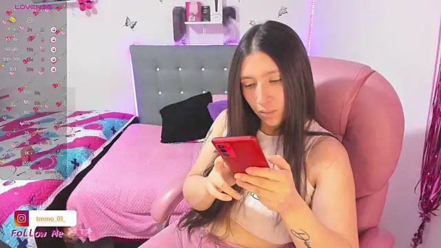 Snapshot of tammy_moon09_ chatting on November 24, 2025, 8:52 pm tammy moon09 online show from November 24, 2025, 8:52 pm