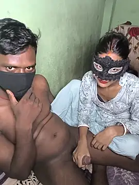 Laxmidevi000 online show from July 6, 2026, 4:53 pm
