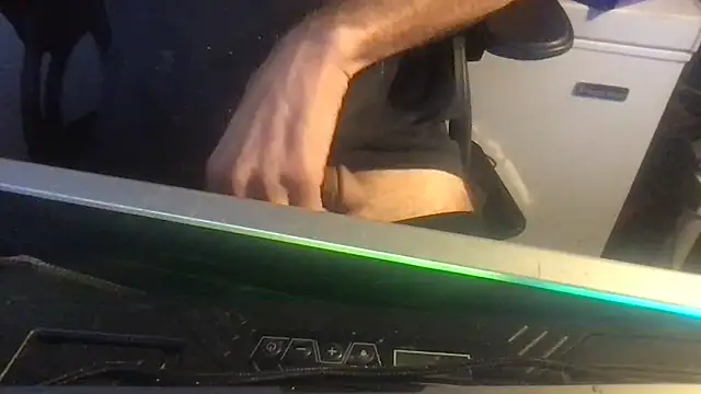 Snapshot of SinlessFreedom7 chatting on January 15, 2026, 5:12 am SinlessFreedom7 online show from January 15, 2026, 5:12 am