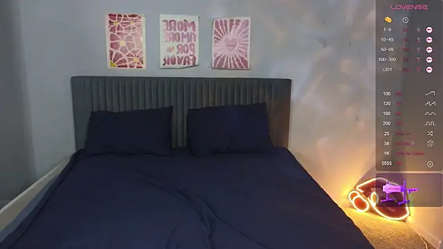 Vlada vv online show from March 12, 2026, 5:57 am