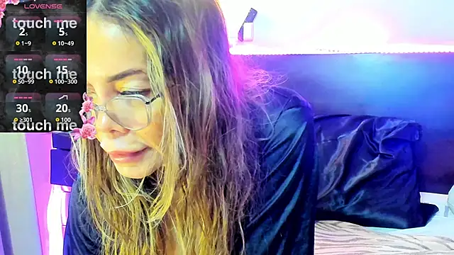 Snapshot of venus_desired260669 chatting on November 27, 2025, 1:57 pm venus desired260669 online show from November 27, 2025, 1:57 pm