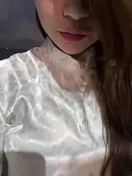 Queen-of-Love online show from March 25, 2026, 11:27 am